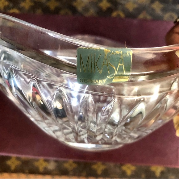 MIKASA Cimarron Crystal Bowl  & Potpourri Box Gift - Picture 6 of 7